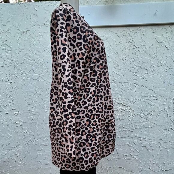 Fashion Jacket Women’s Size Large Leopard Print ￼Knee Length Lined Small Collar - Picture 6 of 13